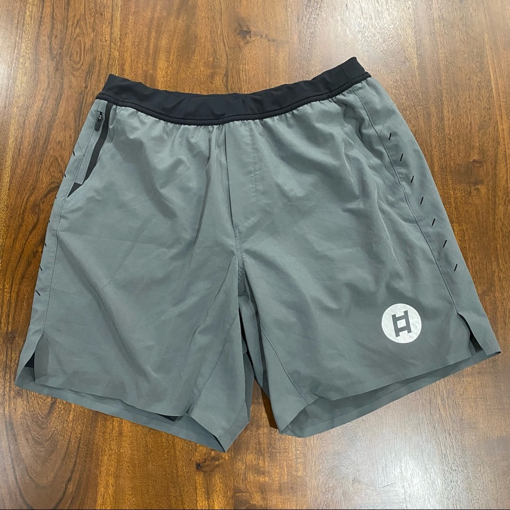 Ten Thousand 7” Interval Shorts Size Large